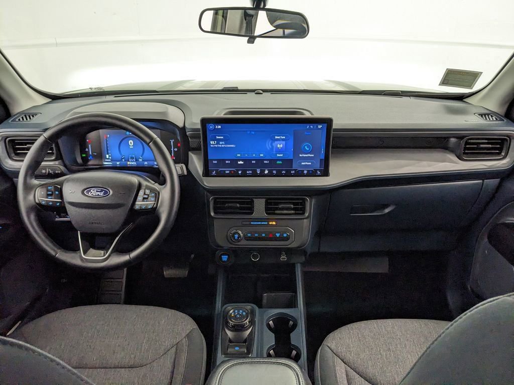 Certified 2025 Ford Maverick XLT w/ XLT Luxury Package AWD/4WD image 9