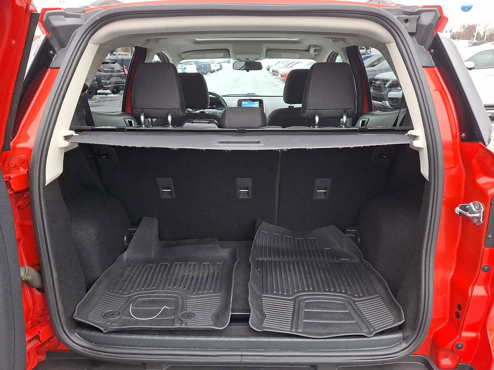 Certified 2018 Ford EcoSport SE image 29