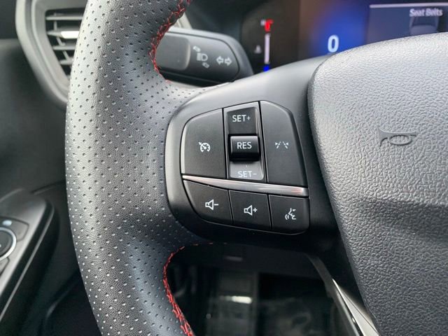 Certified 2024 Ford Escape ST-Line image 21