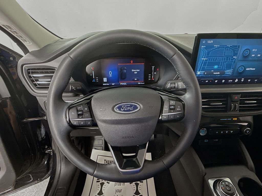 Certified 2023 Ford Escape SE image 16