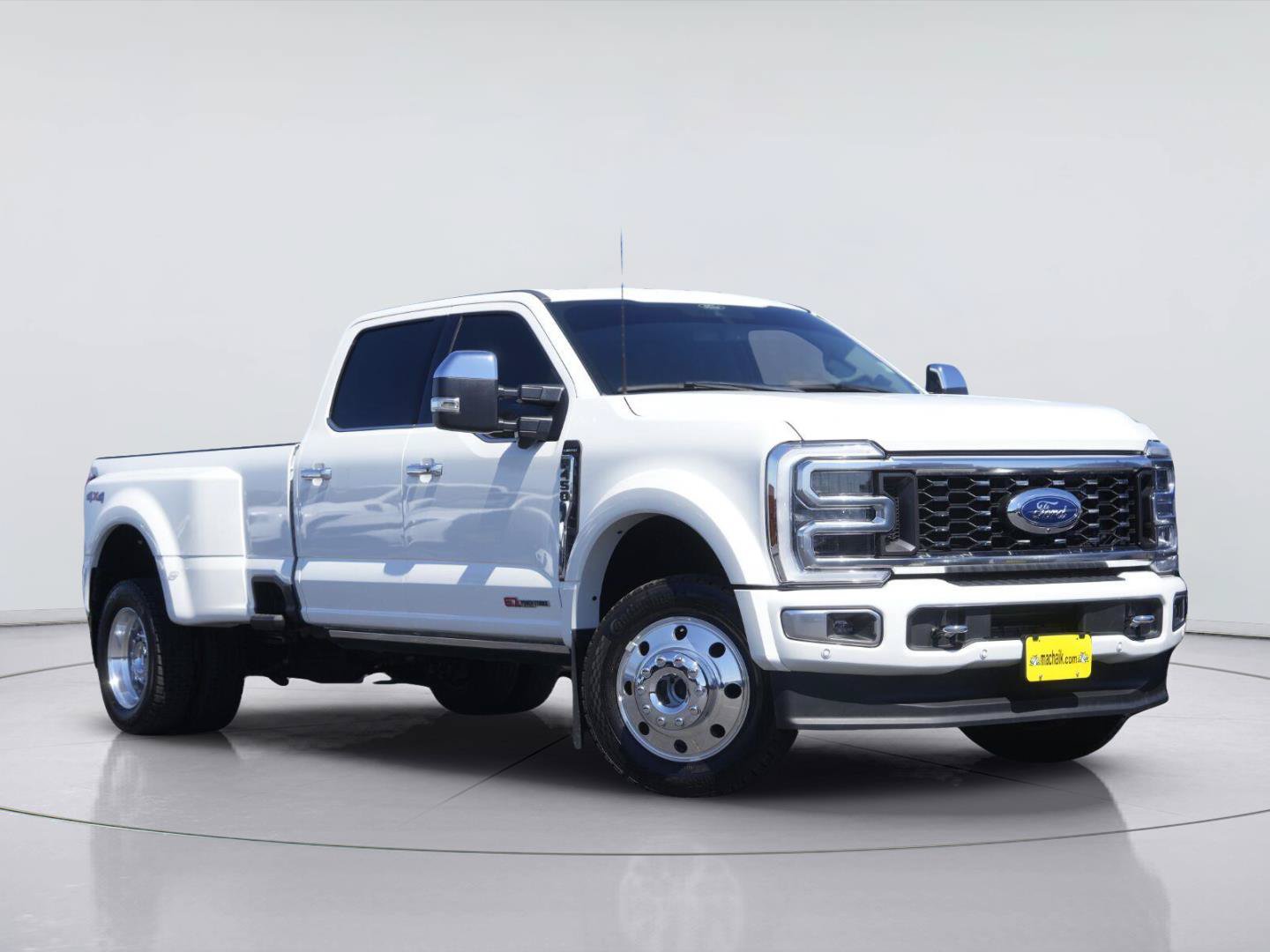 Certified 2024 Ford F450 Limited AWD/4WD image 2