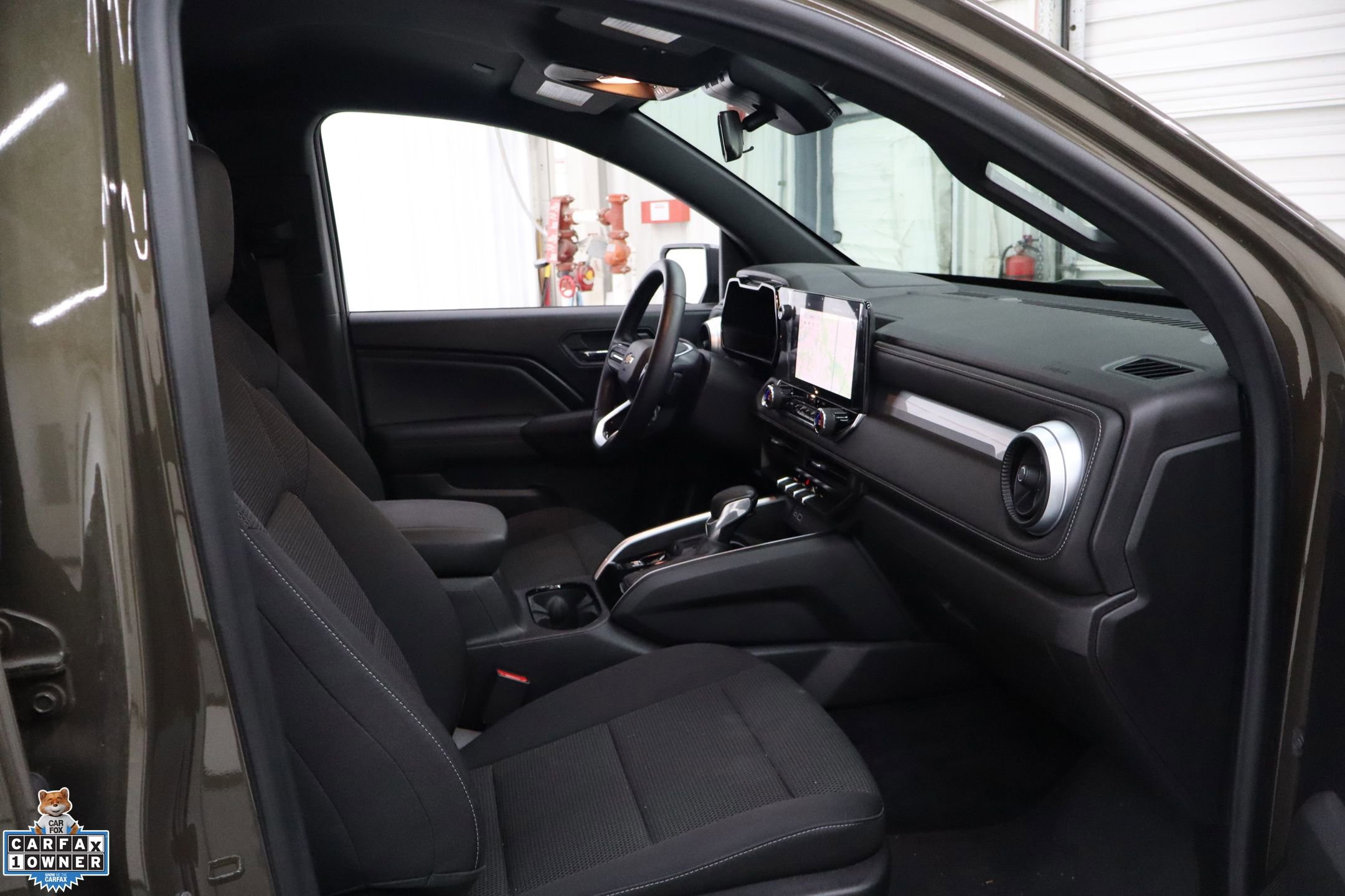 Used 2024 Chevrolet Colorado LT w/ LT Convenience Package image 29