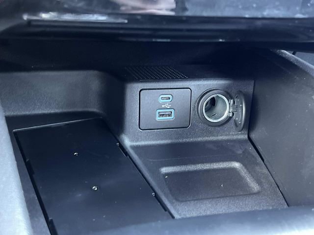 Certified 2023 Ford Escape ST-Line Elite AWD/4WD image 27