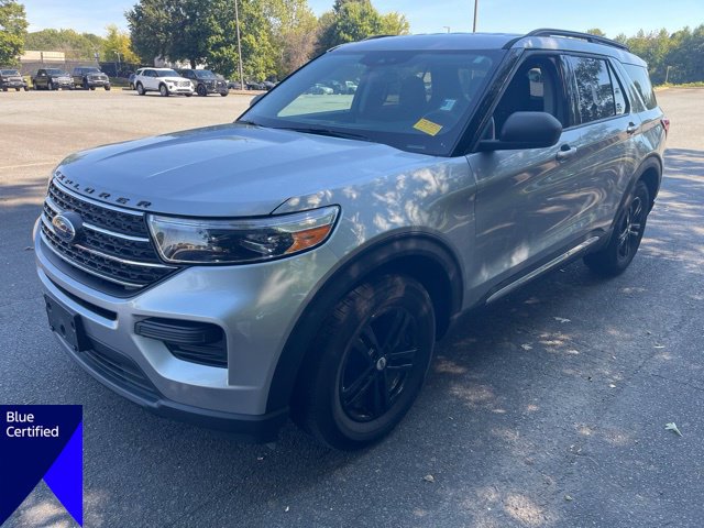 Certified 2023 Ford Explorer XLT RWD image 1