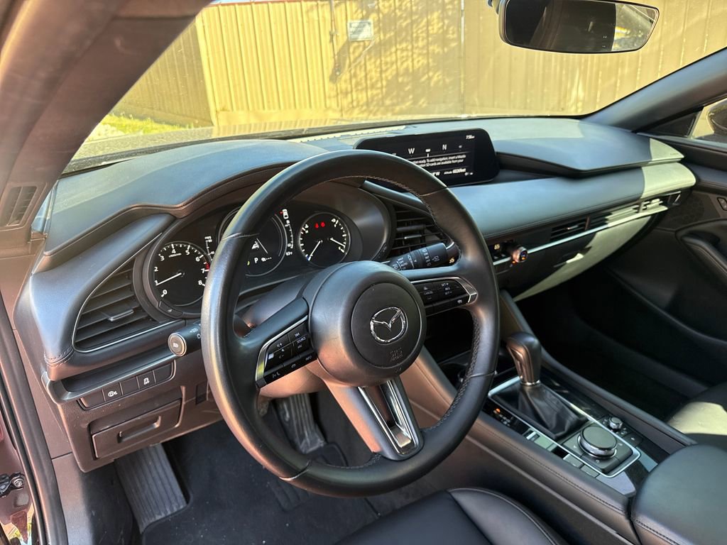 Used 2024 MAZDA MAZDA3 s FWD image 12