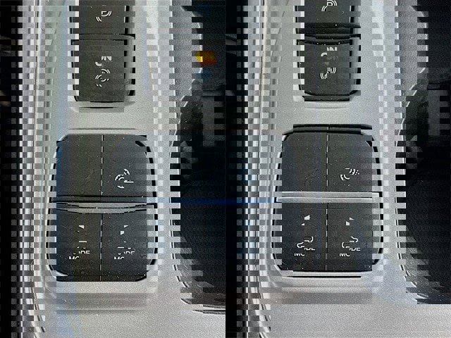 Certified 2022 Ford Explorer XLT w/ Equipment Group 202A image 20