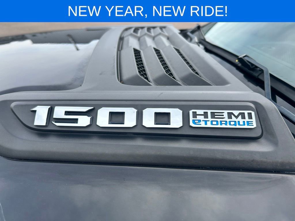 Used 2021 RAM 1500 Laramie w/ Sport Appearance Package image 12