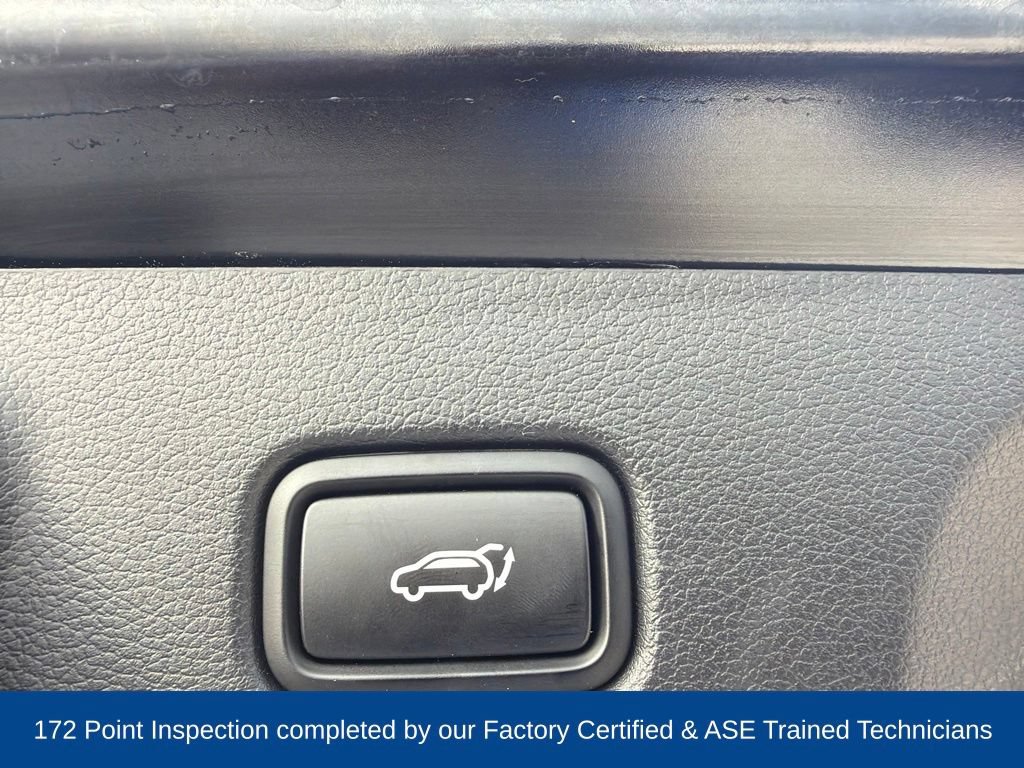 Used 2025 Hyundai Palisade SEL FWD image 11