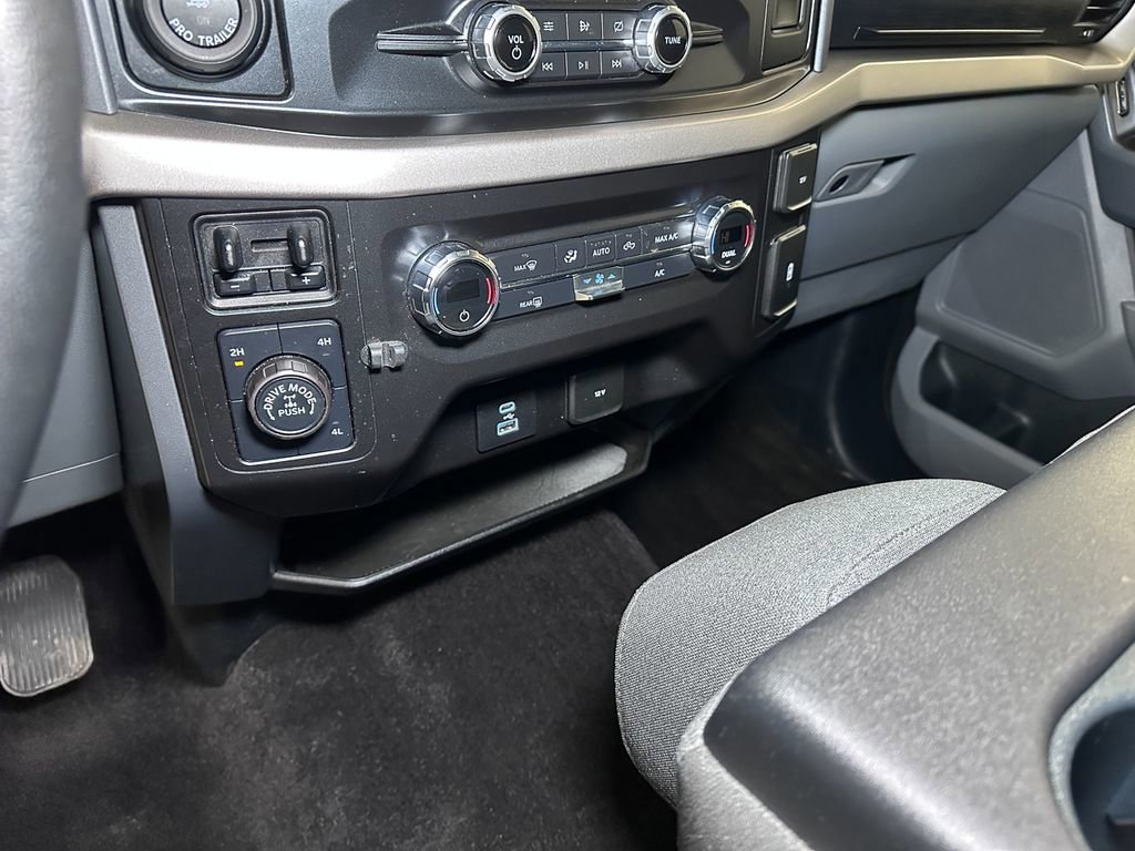 Certified 2021 Ford F150 XLT w/ Equipment Group 301A Mid image 44