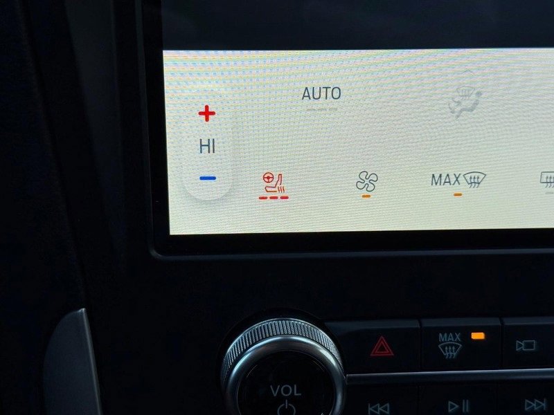 Certified 2024 Ford Edge SEL w/ Convenience Package image 19