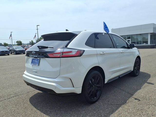 Certified 2022 Ford Edge ST-Line AWD/4WD image 7