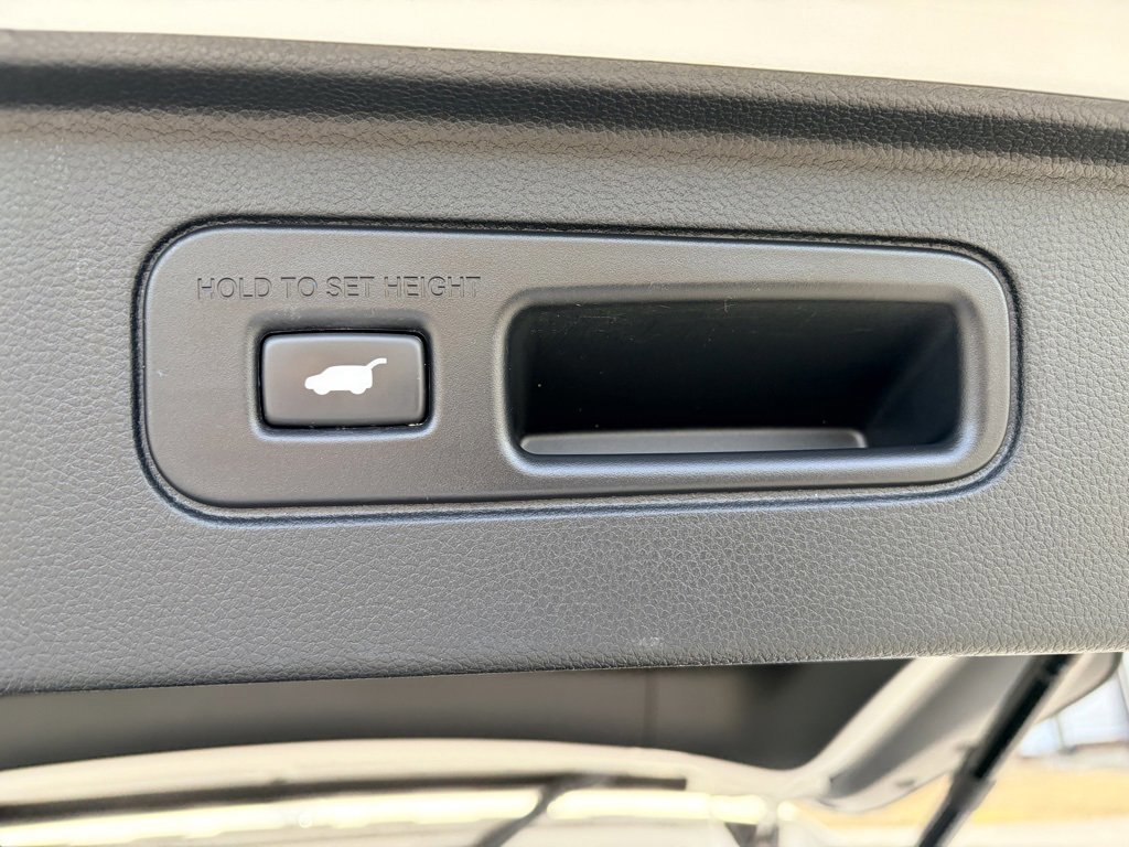 Used 2023 Honda Pilot EX-L image 27