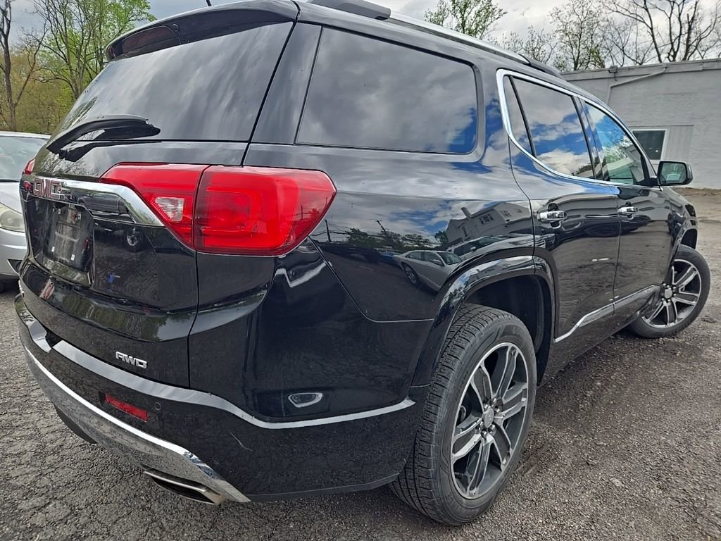 Used 2019 GMC Acadia Denali w/ Technology Package AWD/4WD image 6