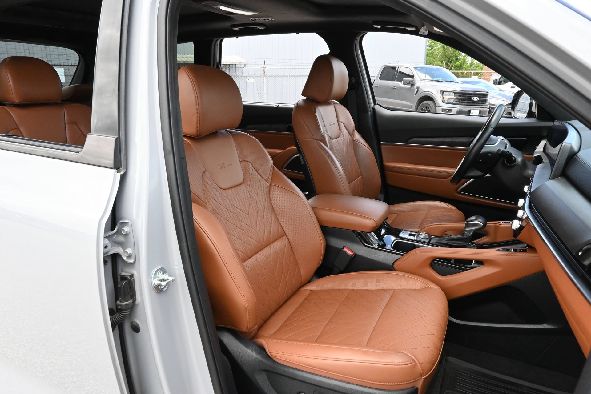 Used 2023 Kia Telluride SX Prestige X-Pro AWD/4WD image 23