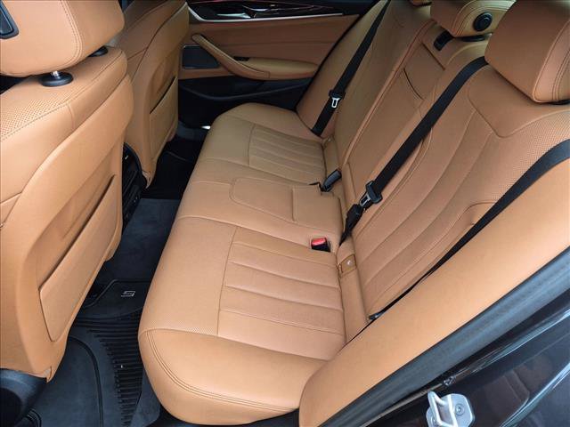Used 2023 BMW 530i xDrive w/ Premium Package AWD/4WD image 19