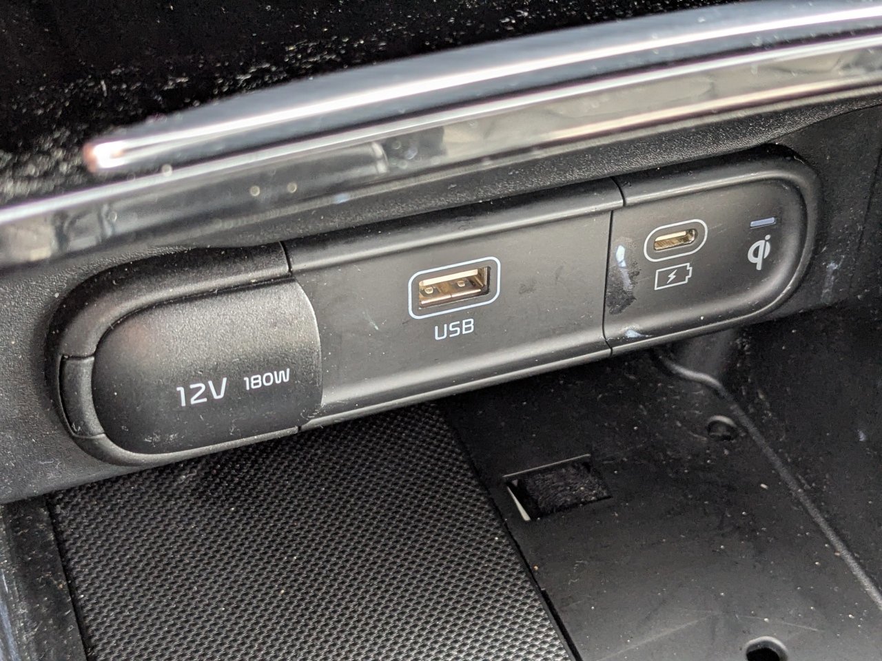 Used 2023 Kia Telluride SX X-Line image 28