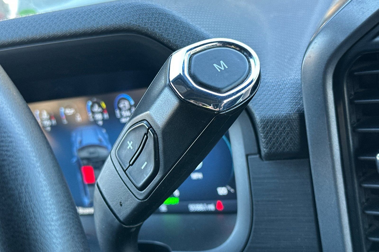 Certified 2024 Ford F150 XLT w/ Mobile Office Package image 19