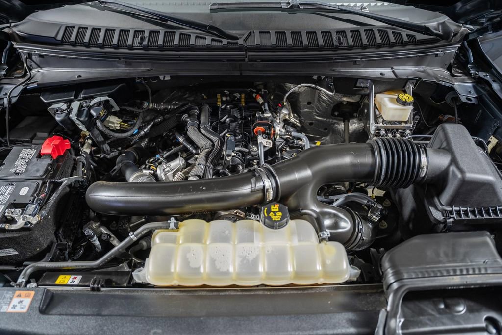 Certified 2023 Ford Expedition Max XLT image 24