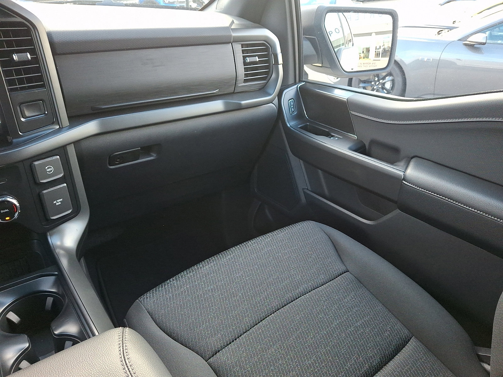 Certified 2024 Ford F150 XLT w/ Equipment Group 302A MID image 16