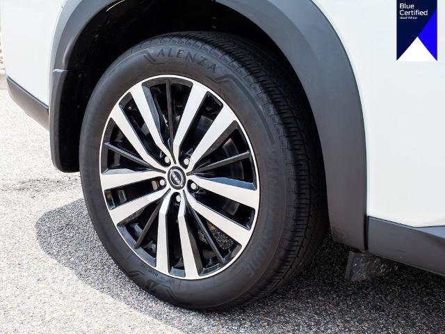 Used 2024 Nissan Pathfinder Platinum FWD image 7