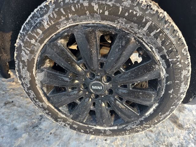 Used 2019 MINI Cooper Countryman S w/ Premium Package image 20