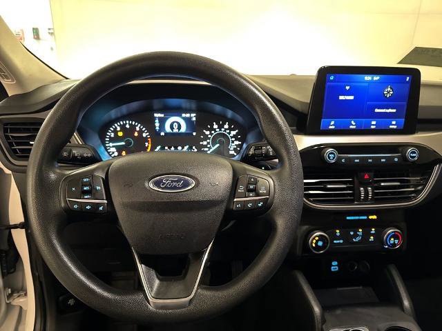 Certified 2022 Ford Escape SE image 11