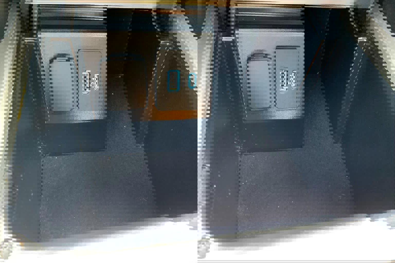 Certified 2022 Ford Explorer ST w/ Equipment Group 401A image 34