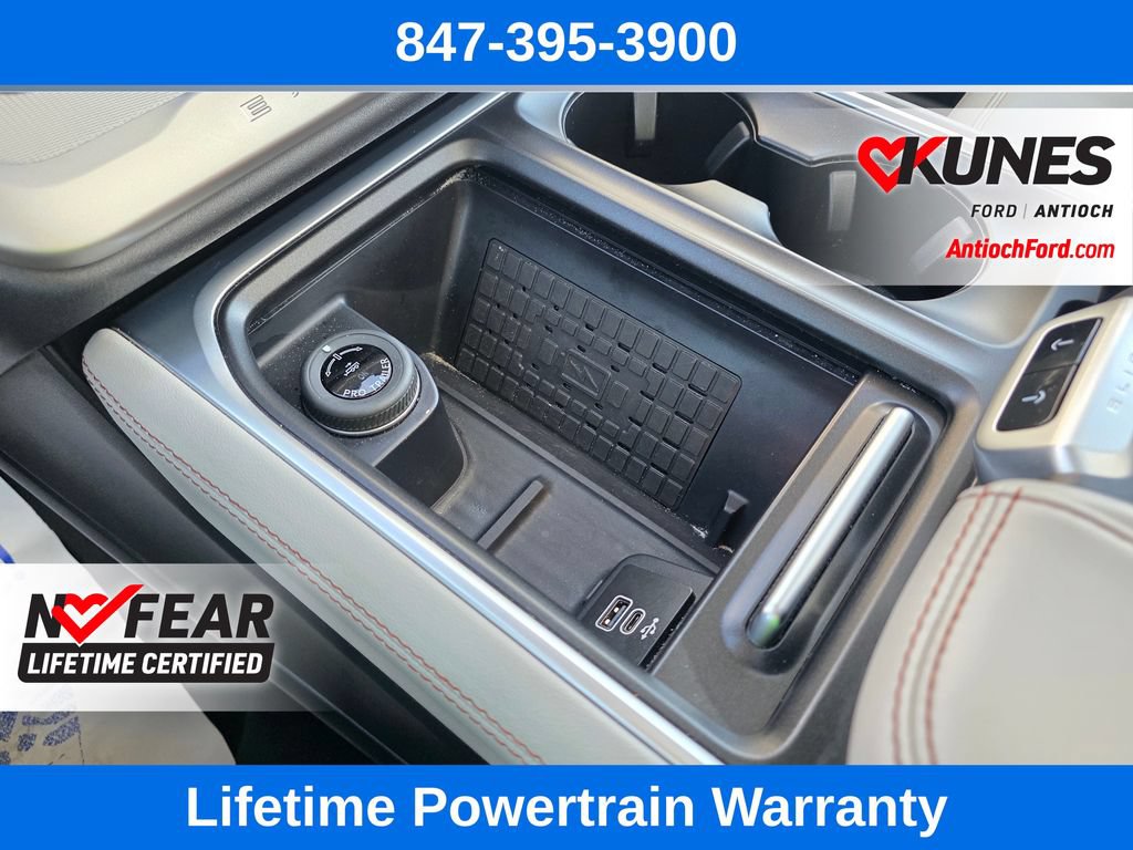 Certified 2025 Ford Expedition Active AWD/4WD image 52