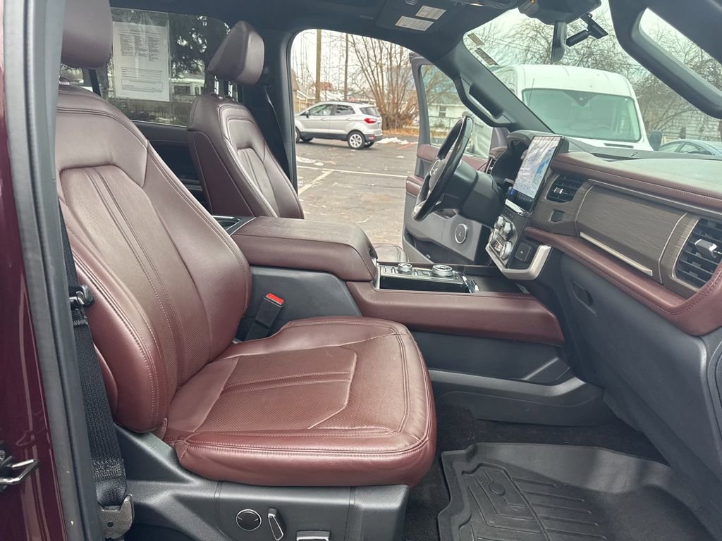 Certified 2023 Ford Expedition Limited image 34