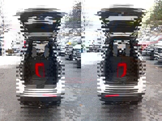 Certified 2023 Ford Explorer ST-Line w/ Class IV Trailer Tow Package image 30