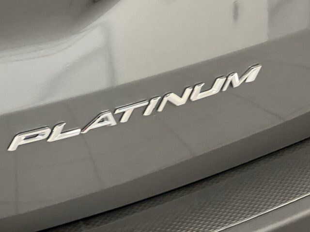 Certified 2025 Ford Escape Platinum w/ Premium Technology Package AWD/4WD image 6