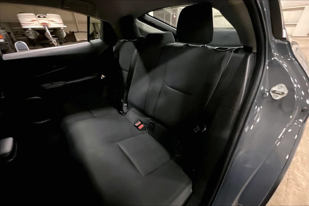 Used 2024 Toyota Prius LE FWD image 24