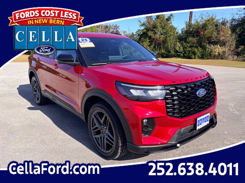 Certified 2025 Ford Explorer ST-Line w/ ST-Line Street Pack AWD/4WD image 1