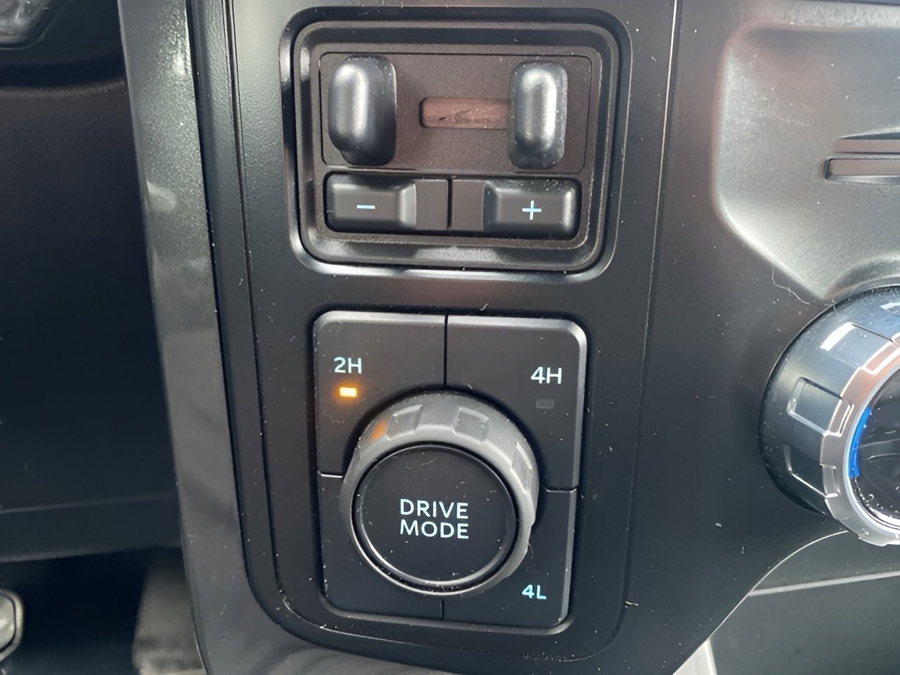 Certified 2023 Ford F150 XLT w/ Equipment Group 302A High image 22