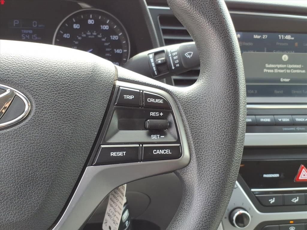 Used 2017 Hyundai Elantra SE FWD image 17
