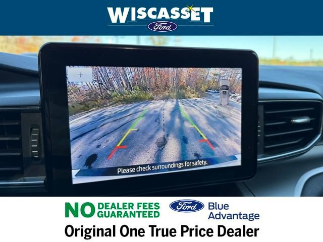 Certified 2022 Ford Explorer XLT w/ Equipment Group 202A image 18