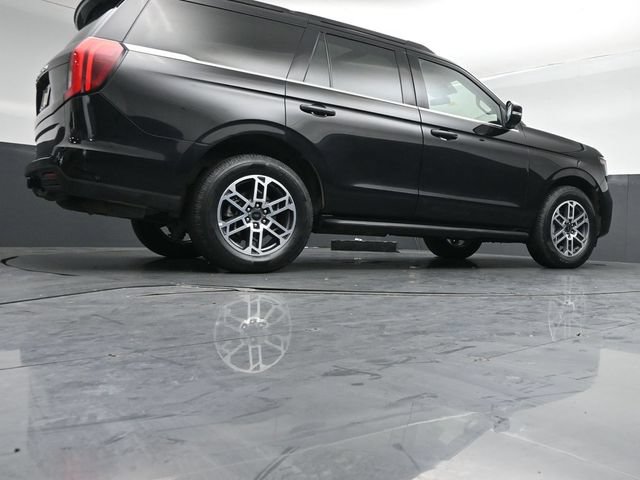 Certified 2025 Ford Expedition Active AWD/4WD image 44