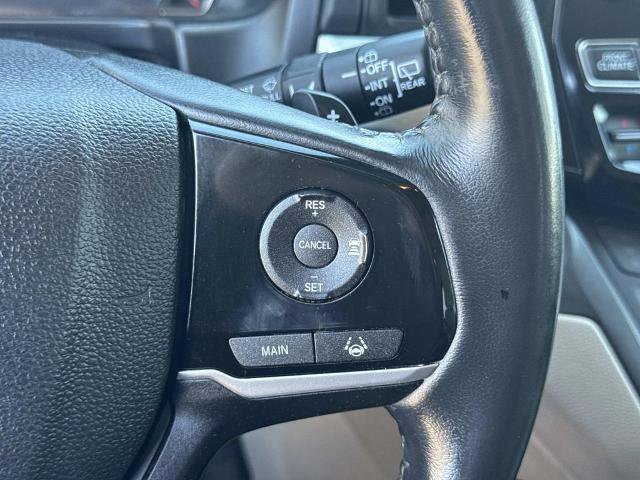Used 2018 Honda Odyssey Touring image 11