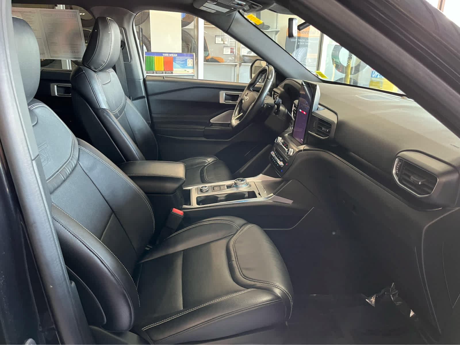 Certified 2020 Ford Explorer ST w/ ST Street Pack AWD/4WD image 51