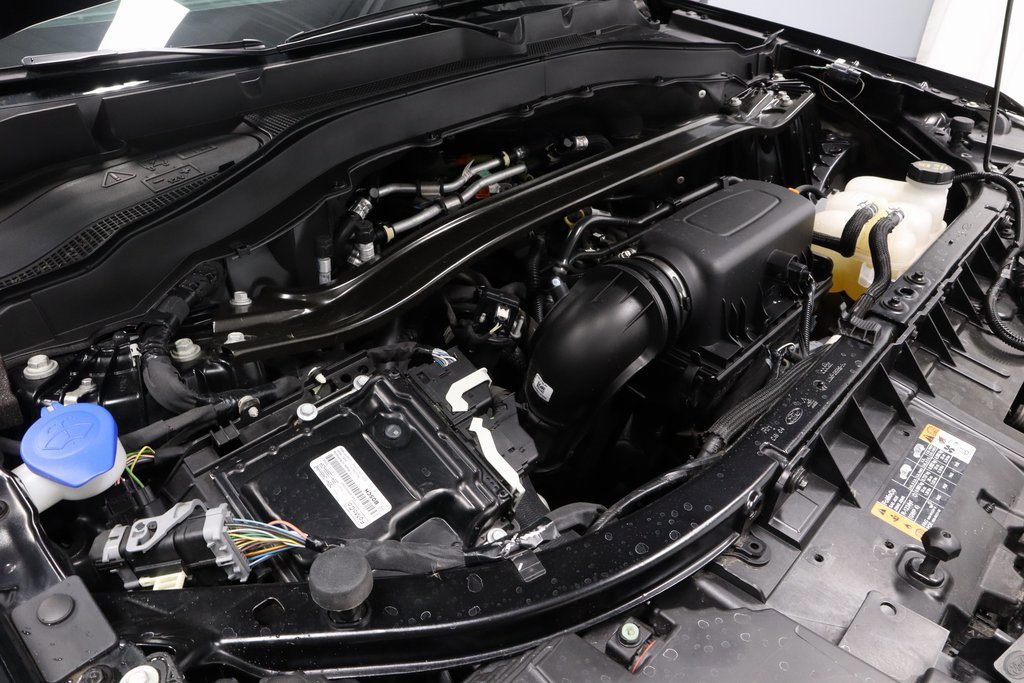 Certified 2024 Ford Explorer ST-Line w/ Class IV Trailer Tow Package image 16