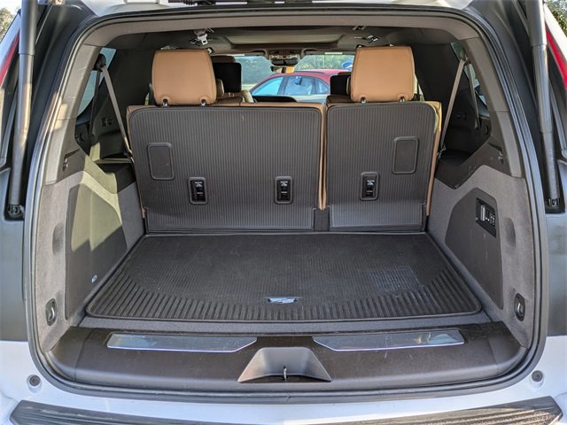 Used 2023 Cadillac Escalade ESV Sport w/ LPO, ONYX Package image 12