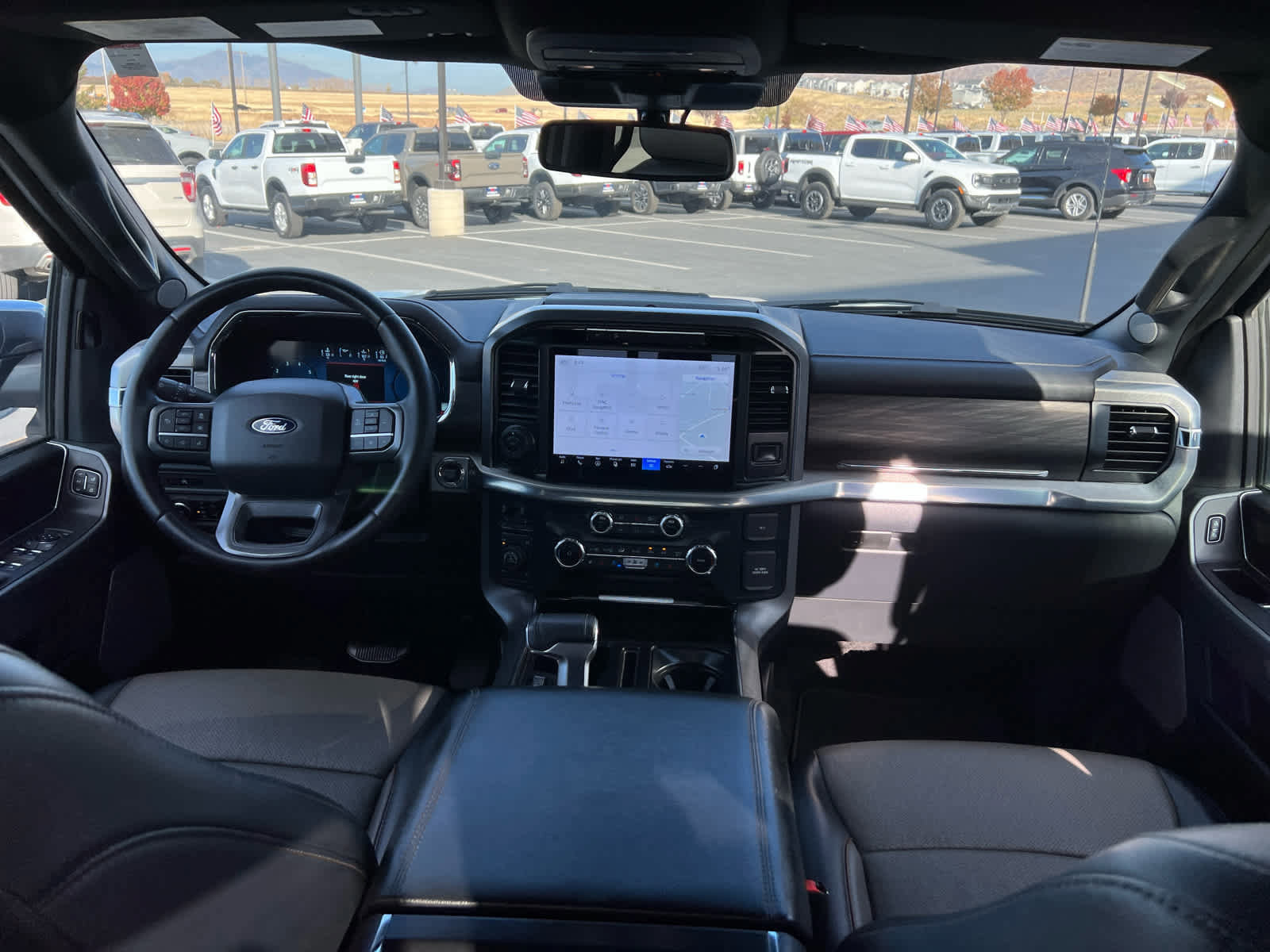 Certified 2025 Ford F150 Lariat w/ FX4 Off-Road Package image 25