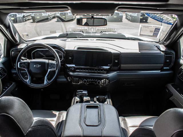 Used 2022 Chevrolet Silverado 1500 ZR2 AWD/4WD image 9