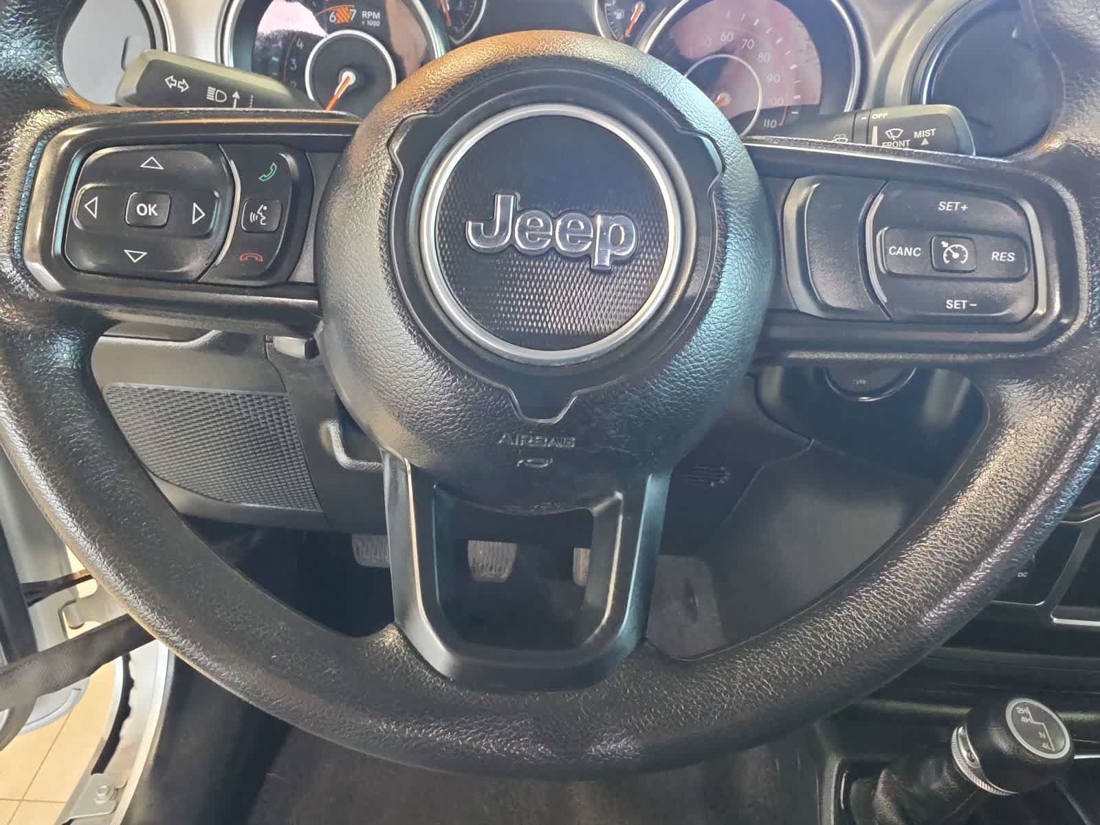 Used 2023 Jeep Wrangler Sport AWD/4WD image 15