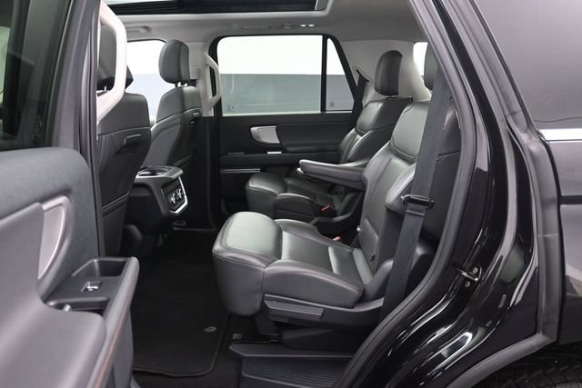 Certified 2025 Ford Expedition Active AWD/4WD image 20