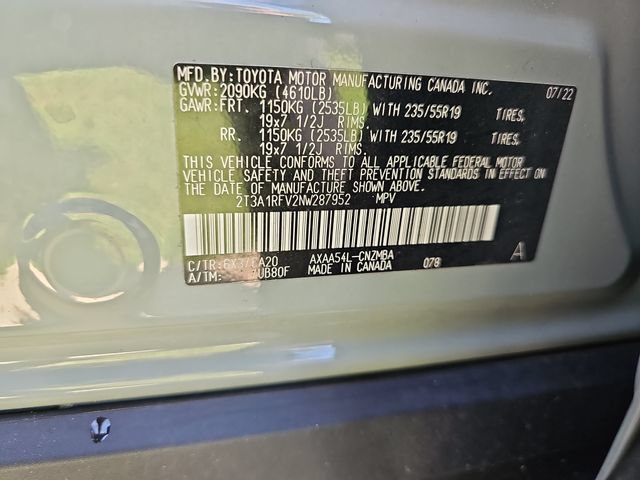 Used 2022 Toyota RAV4 XLE Premium AWD/4WD image 32