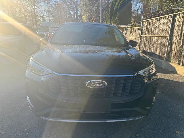 Certified 2024 Ford Escape Active image 2