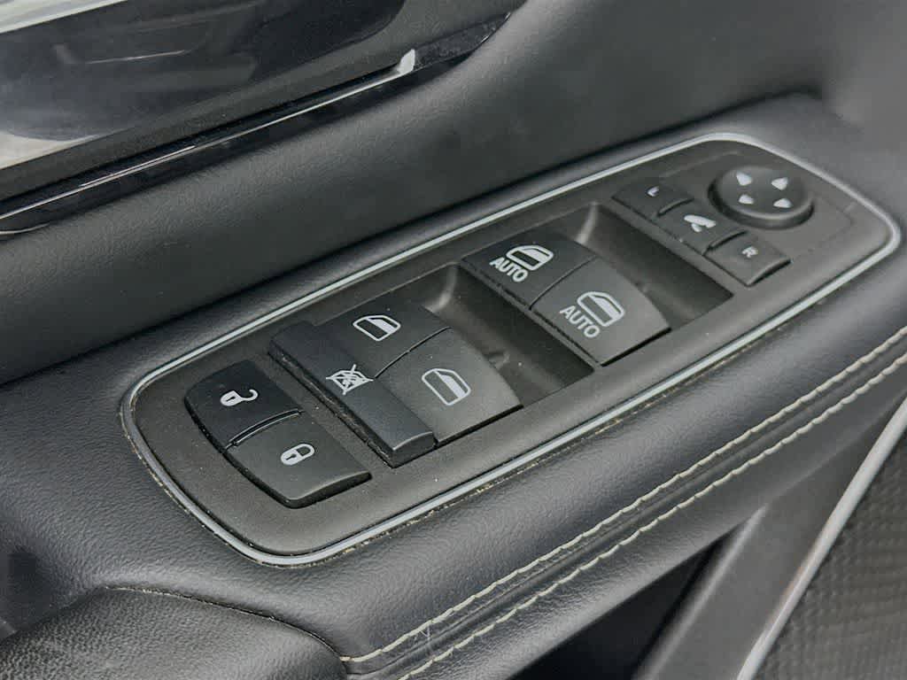 Used 2024 RAM 1500 Limited w/ Trailer Tow Group AWD/4WD image 29