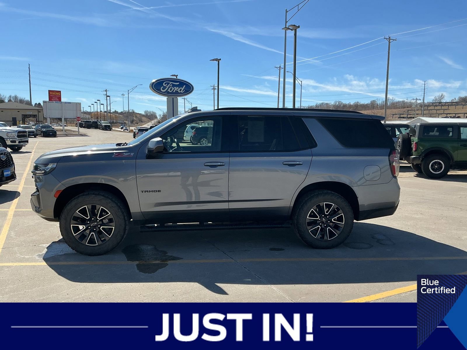 Used 2021 Chevrolet Tahoe Z71 image 2