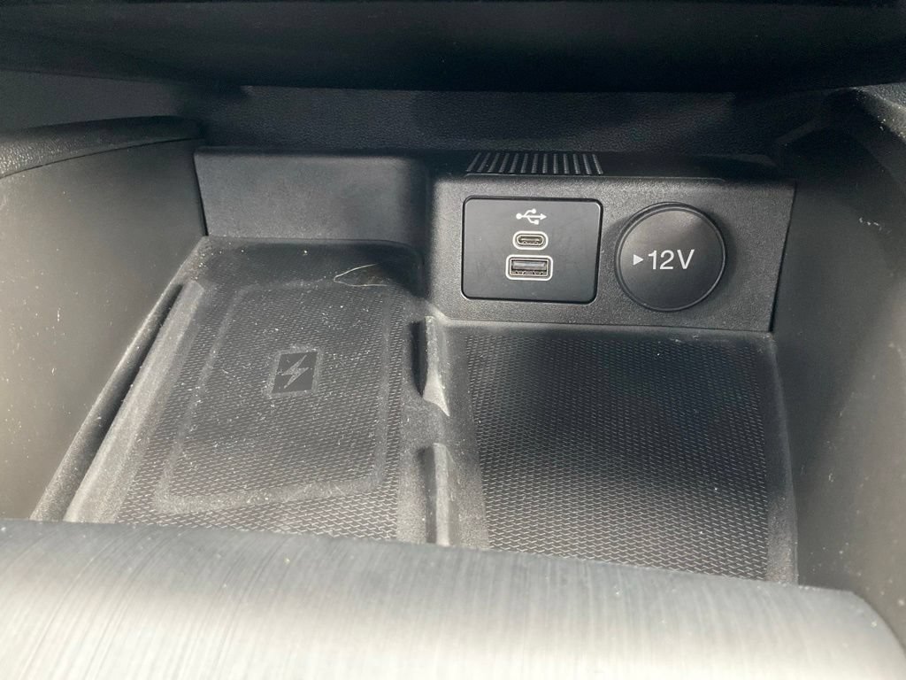 Certified 2024 Ford Escape SE w/ PHEV Premium Package FWD image 38